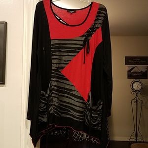 Boutique tunic by Kaktus